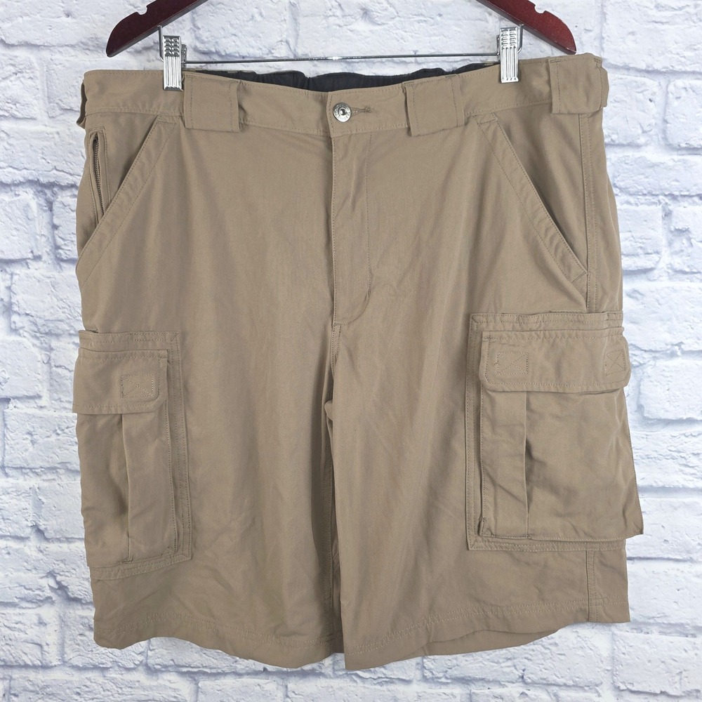 Duluth Trading Co Men Dry on the Fly Cargo Shorts Tan Nylon Utility Hiking Sz XL